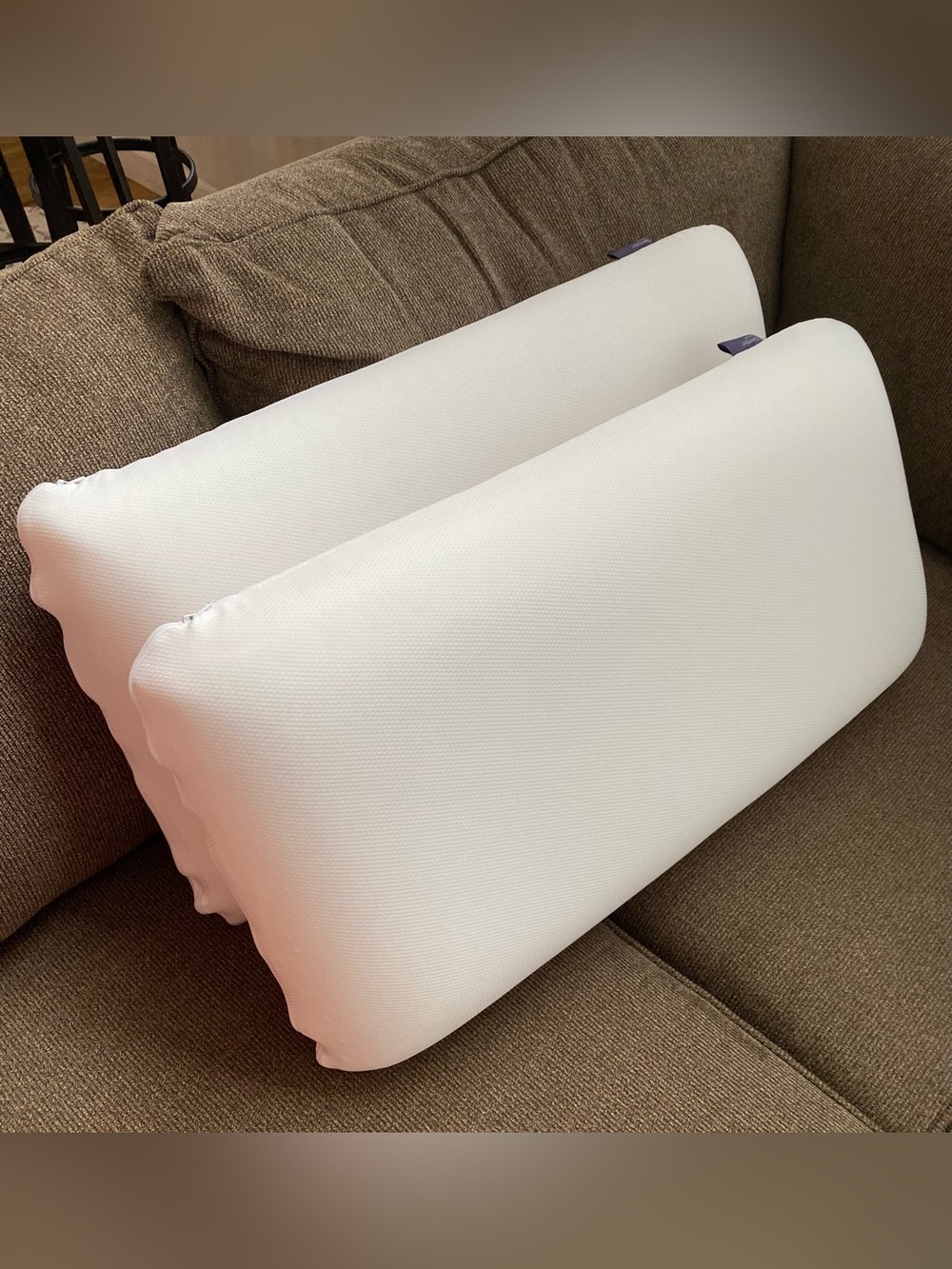 Sleepy’s Deluxe Comfort Cool King Firm Pillows – Pair
